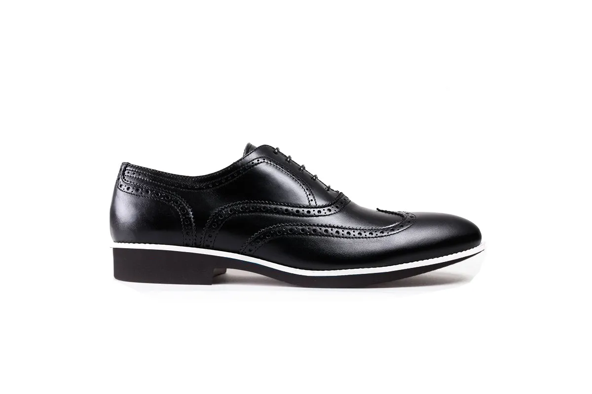 2017 Men's Black & White black sole Brogue Wingtip