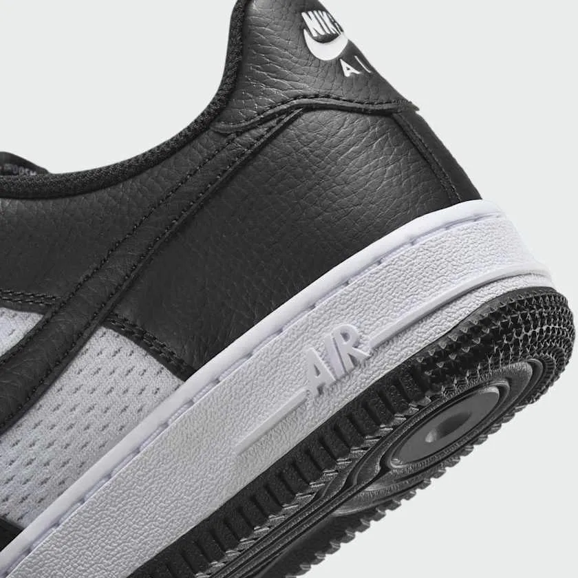 Nike Juniors Air Force 1 HJ9201 001