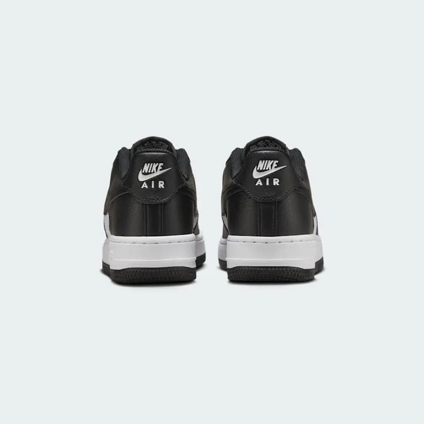Nike Juniors Air Force 1 HJ9201 001
