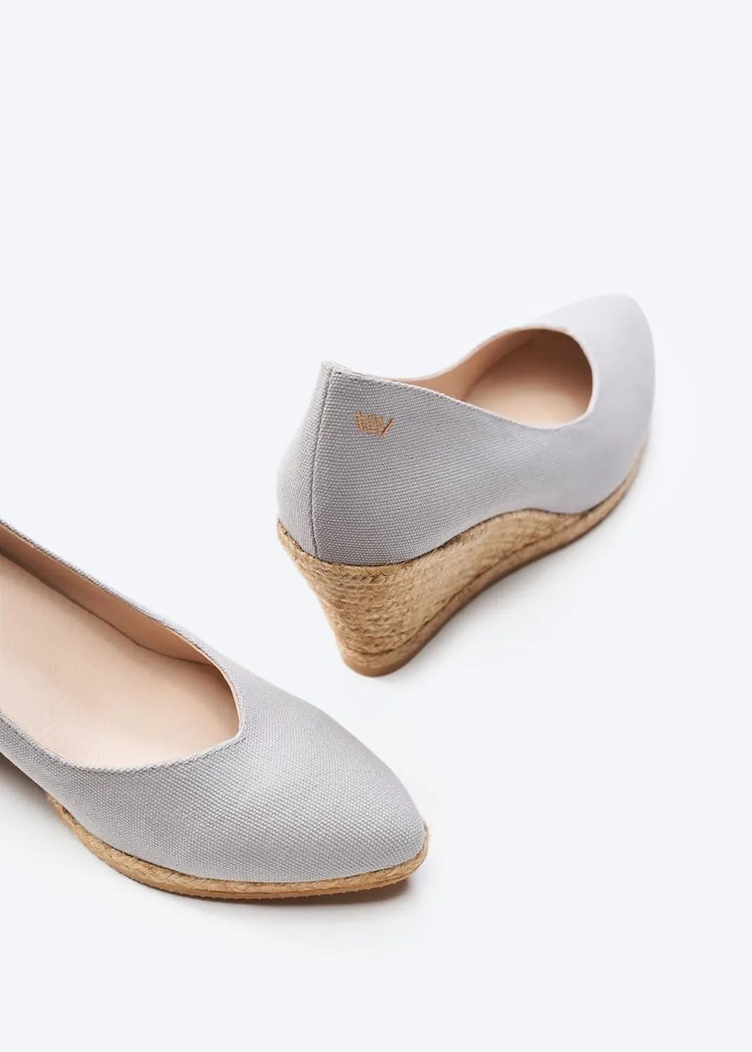 VISCATA Roses Espadrille Canvas Wedges Spain Handmade 2  Heel Woman Wedge Pumps with Organic Cotton Canvas and 100% Natural Jute Midsole for All Occasions: Casual, Work, Party